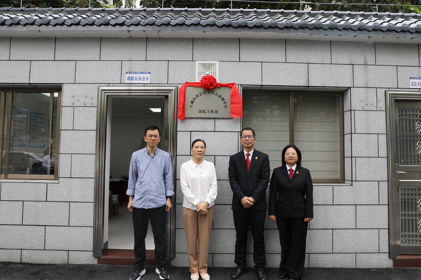 2Y4A2574(2).jpg 2Y4A2574(2).jpg